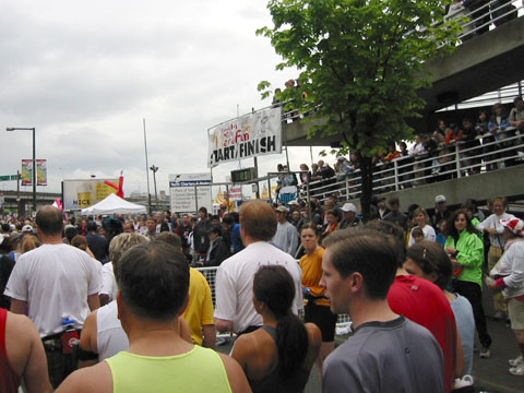 20040503-109
